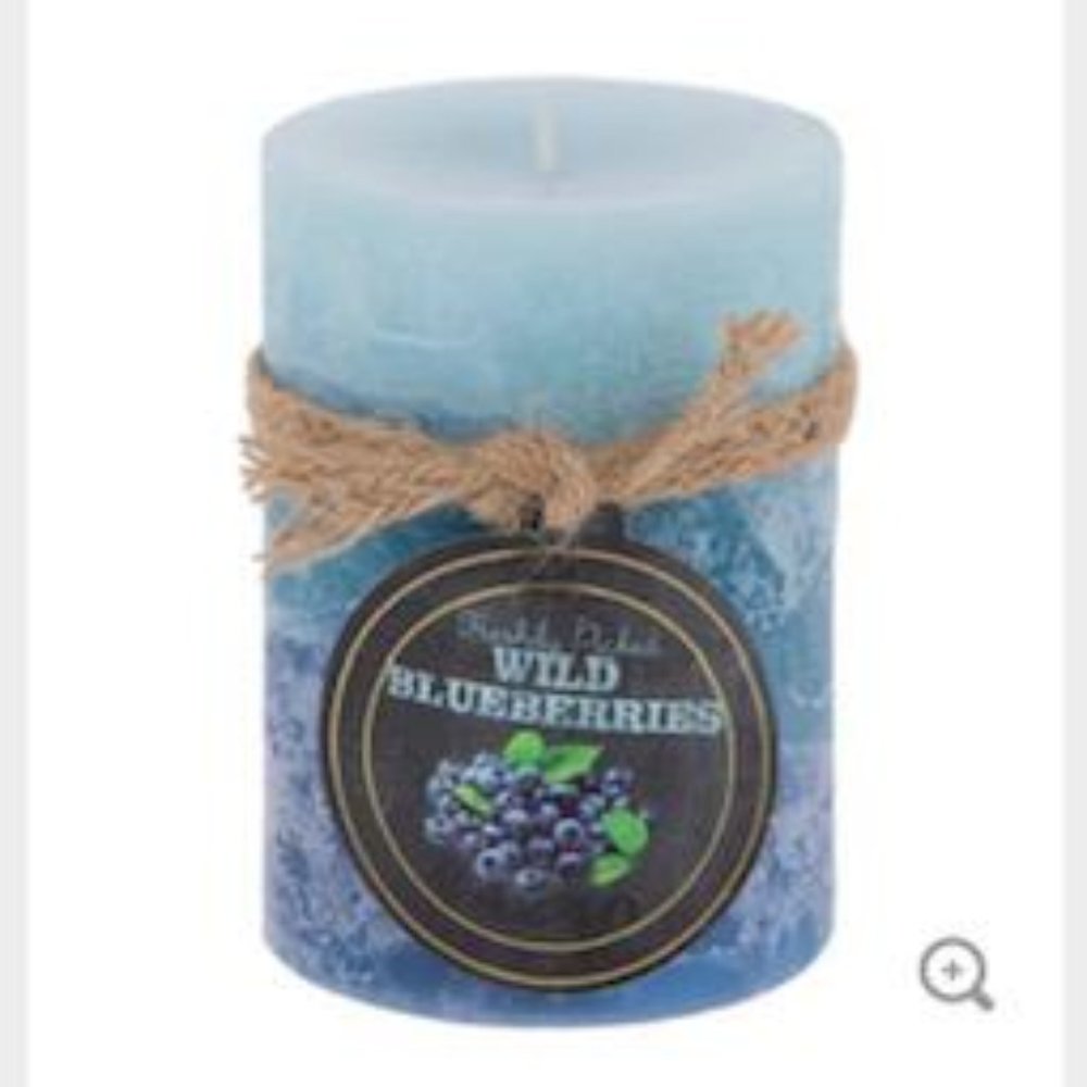 New Candle. Wild Blueberry Scent.